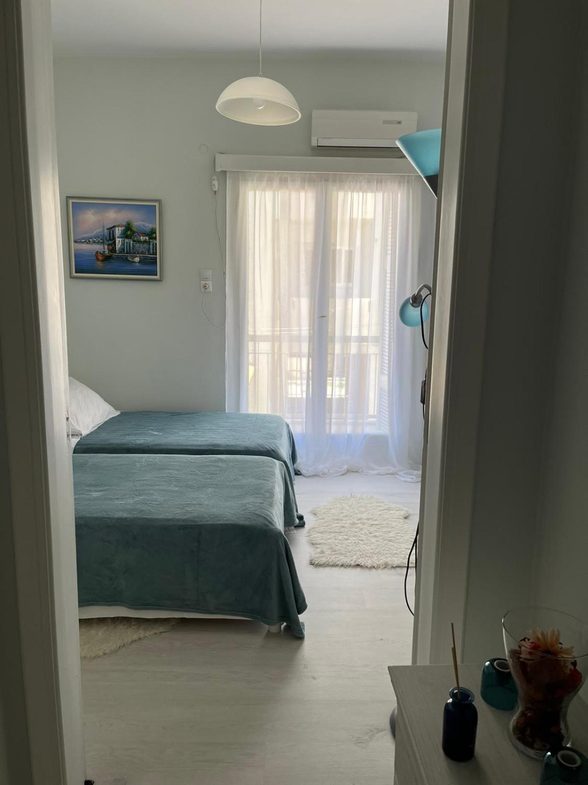 Sea View Apartments Near Athens Airport Artemida  Bagian luar foto