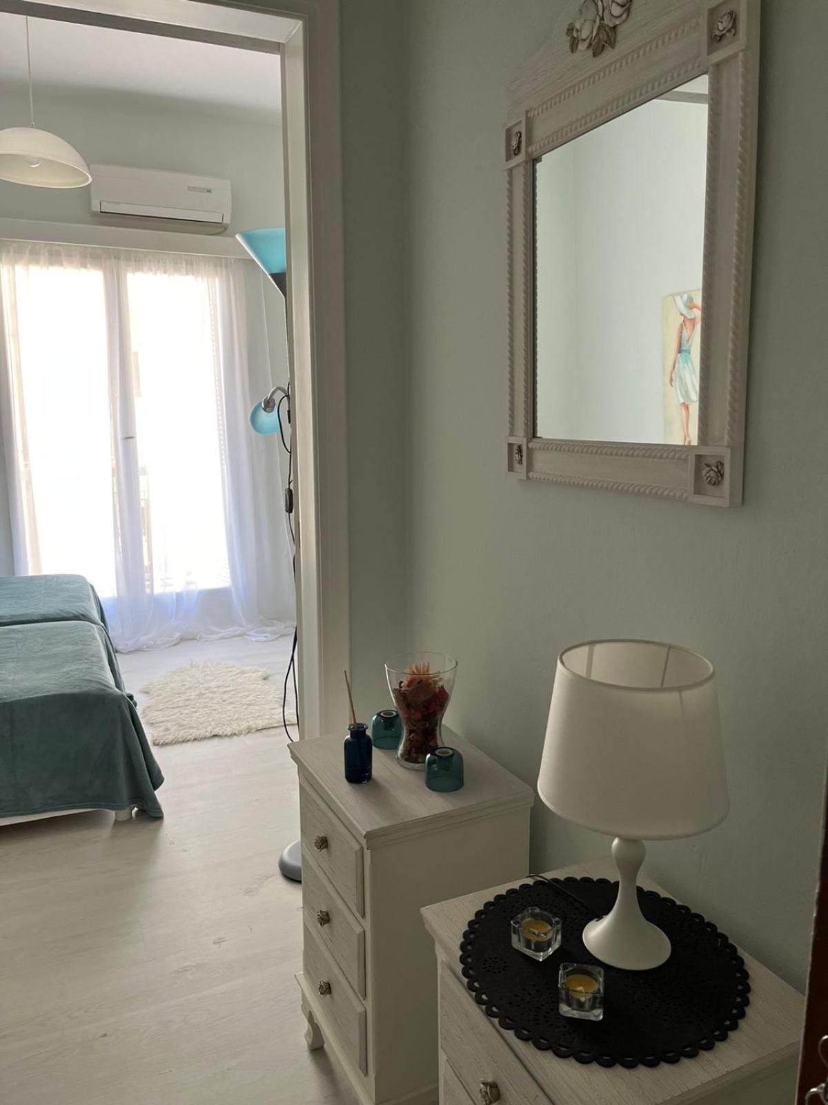 Sea View Apartments Near Athens Airport Artemida  Bagian luar foto
