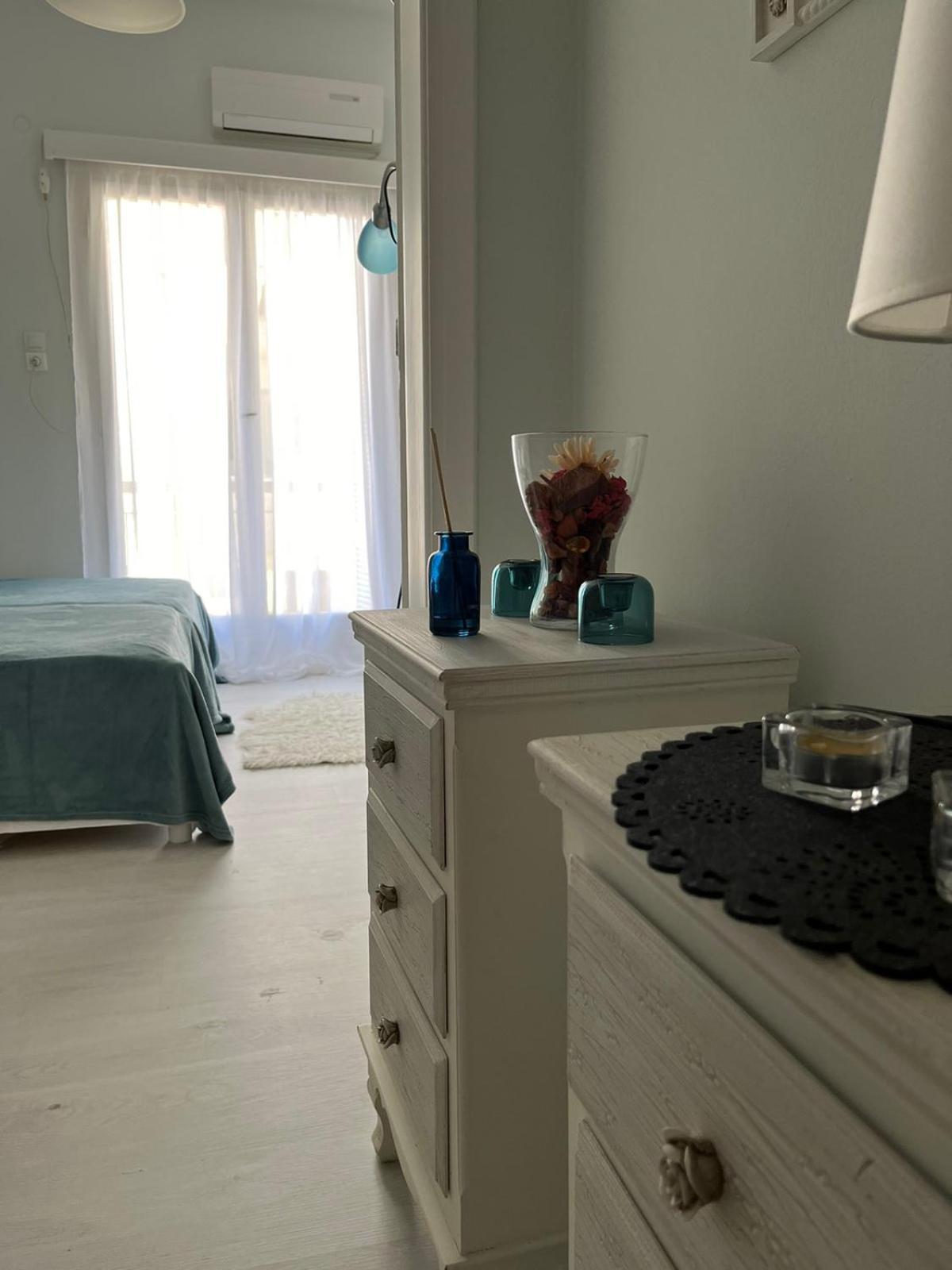 Sea View Apartments Near Athens Airport Artemida  Bagian luar foto